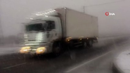 Bayburt Kop Dağı'nda yoğun kar yağışı