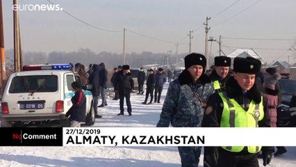 Disastro aereo in Kazakistan: le difficili operazioni di soccorso