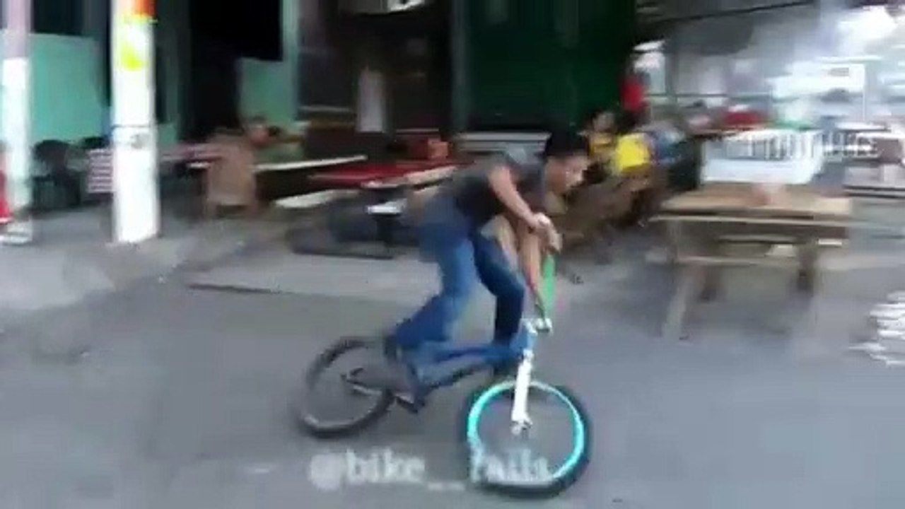 It's A CYCLING Time : Cycling Fails