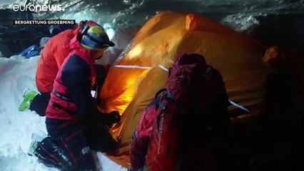 Horrorvorstellung: Skiläufer ist 5 Stunden unter Lawine begraben