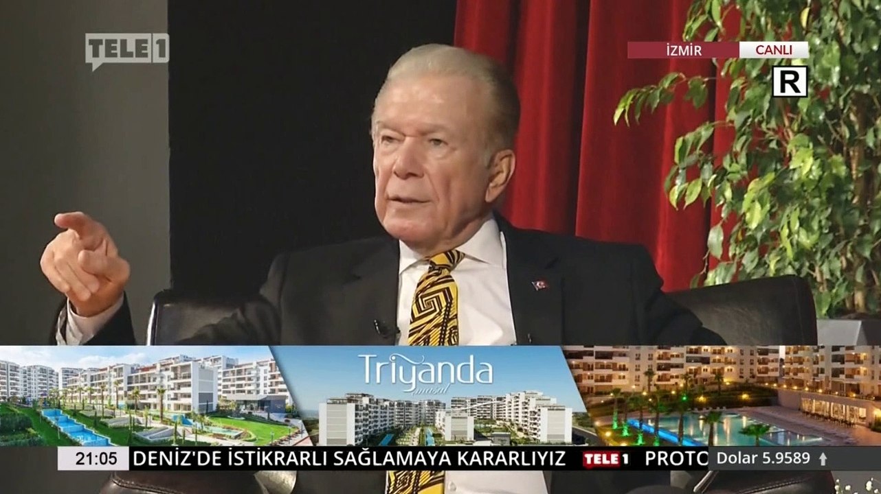 Uğur Dündar canlı yayında tepki gösterdi