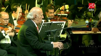 تعرف تتكلم بلدي".. عمر خيرت من حفل العلا"