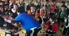 Cani öğretmen, kendilerini tokatlayamayan anaokulu öğrencilerini darp etti