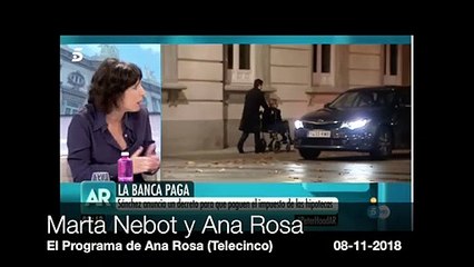Marta Nebot despotricando de los bancos y se lleva un buen topetazo