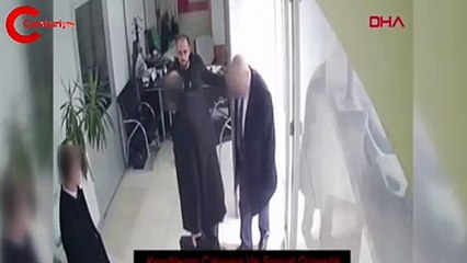 Kendilerini bakanlık görevlisi gibi tanıtıp rüşvet istediler