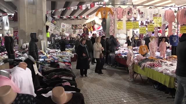 Türkiye'nin Otomobili heyecan yarattı - Esnaf yerli otomobili bekliyor