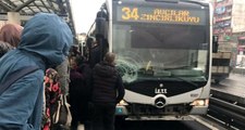 Son dakika: Şirinevler durağında metrobüs bir kadın yolcuya çarptı! Seferler durdu