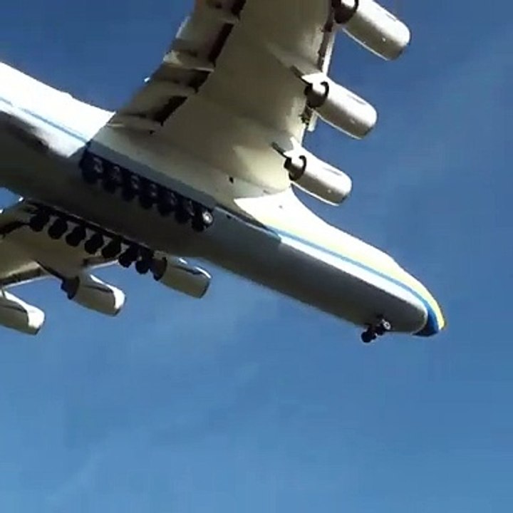 Pouso do Antonov 225