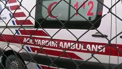 Ayağı Kayarak Yola Düşen Kadına Metrobüs Çarptı
