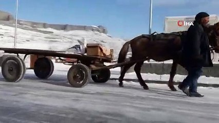 Kars Yeniden Beyaz Gelinliğini Giydi