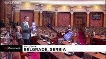 اعتراض راستگرایان پارلمان صربستان به قانون آزادی مذهبی در مونته‌نگرو