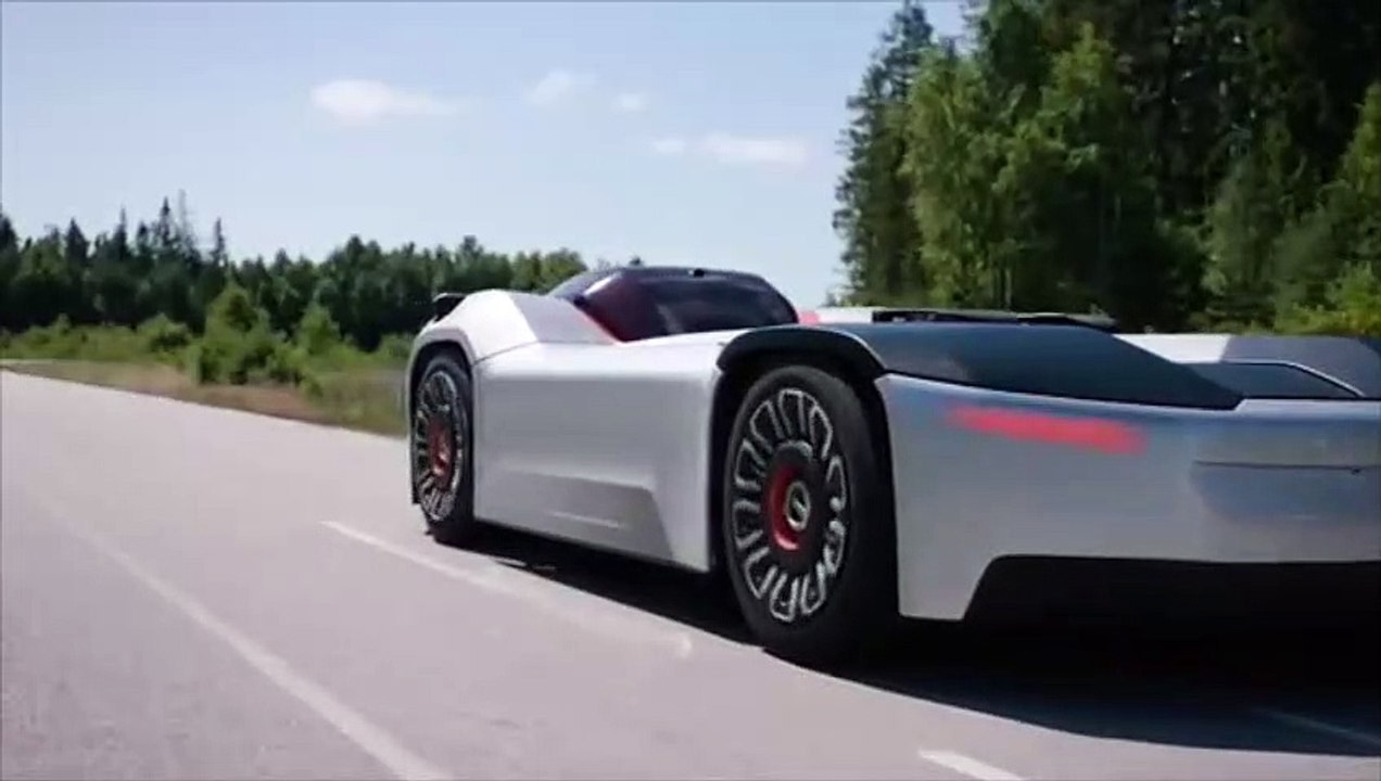 Así es el coche eléctrico y autónomo de Volvo que remolcará a los camiones del futuro