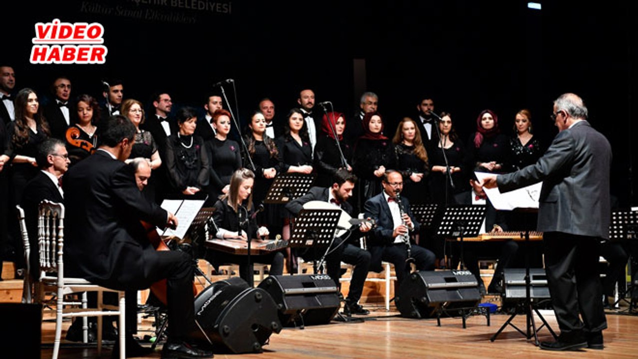 (28 Aralık 2019)TÜRK SANAT MÜZİĞİ KENT KOROSU’NDAN KONSER  BAŞKAN BÜYÜKKILIÇ: “HEP BEREBER KAYSERİ’MİZE SAHİP ÇIKALIM”