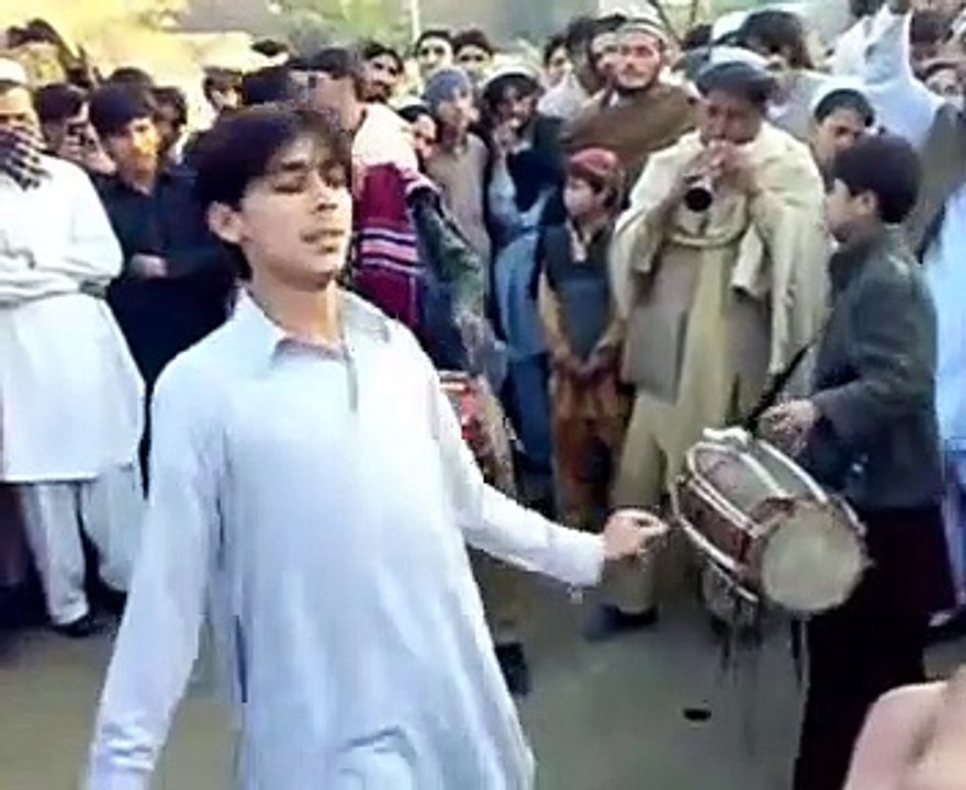 Mast Pashto dance Swat(360p)