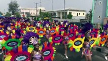 Afrika'nın en büyük sokak partisinde dansçılar yürüdü - CALABAR