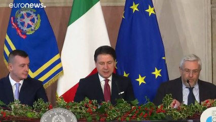 Év végi sajtótájékoztatót tartott az olasz kormányfő