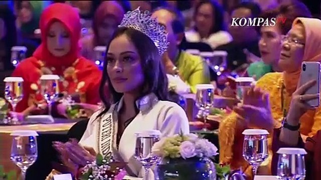 Megawati Soekarnoputri Mengajak Perempuan Indonesia Berani Berpolitik