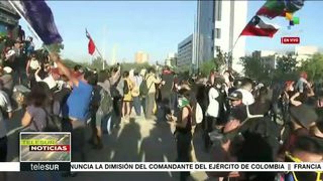 teleSUR Noticias: Nueva jornada de represión a protestas en Chile