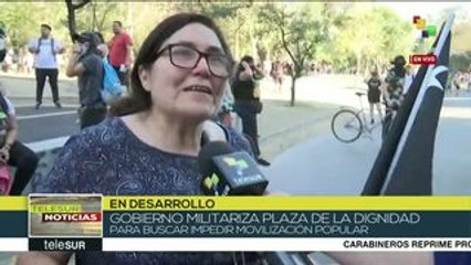 Chile: Carabineros reprime manifestación en "Plaza de la Dignidad"