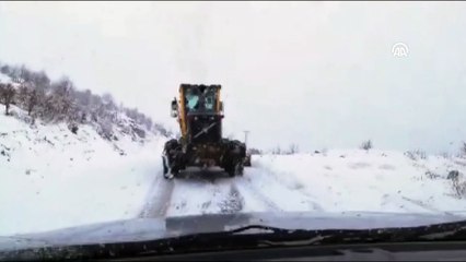 Kar yağışı hayatı olumsuz etkiledi - ŞIRNAK