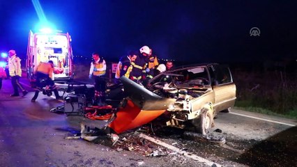 Otomobil tırla çarpıştı: 6 yaralı - TEKİRDAĞ