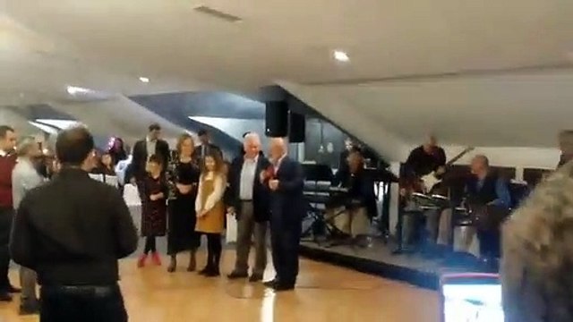 Doğu Perinçek, Ethem Sancak'la türkü söyledi