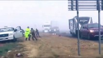 Espectacular accidente de un camión sin víctimas en Texas