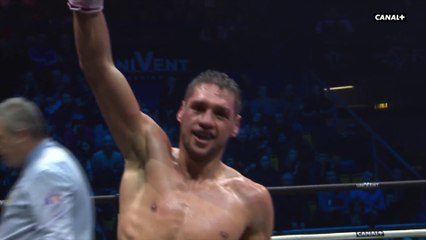 La fin de combat explosive pour Ahmed El Mousaoui