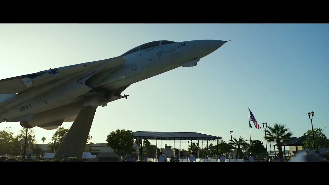 TOP GUN MAVERICK - Tom Cruise - 2020