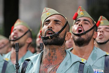 Legión Española: el toque que pone en desbandada a los zarrapastrosos