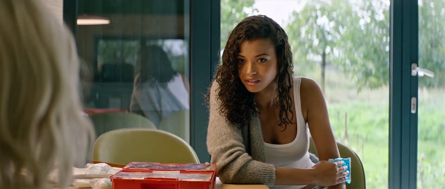 Charlie's Angels Film Clip - Op jou. Hij schoot op jou.