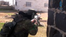 شاهد قتال شوارع بين الفصائل وميليشيا أسد بريف إدلب الجنوبي الشرقي (فيديو)