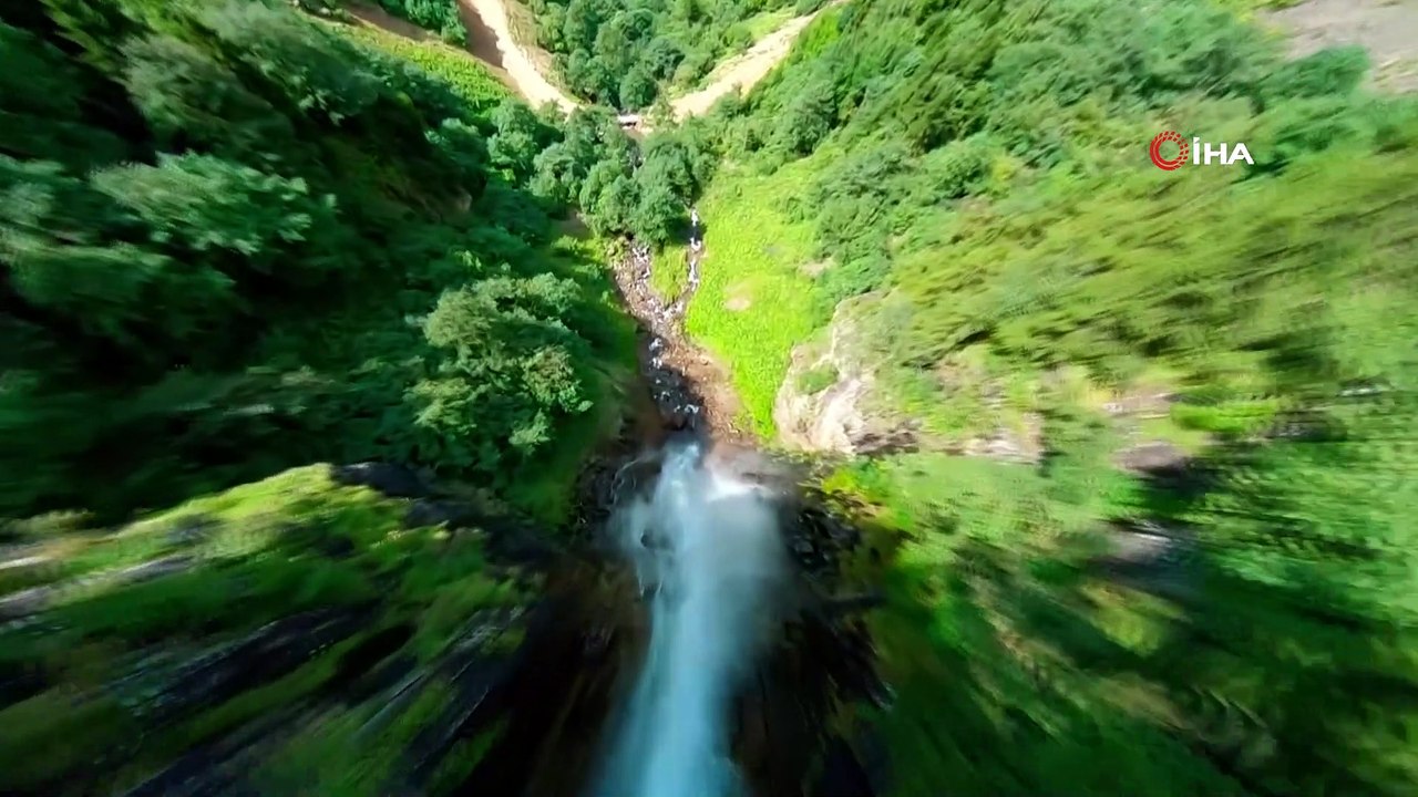 Özel yapım drone ile 1 yıl boyunca Türkiye'nin...