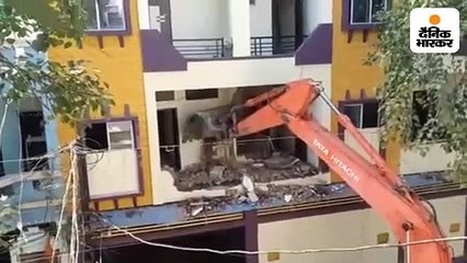 अपराधी युवराज और हेमंत के अवैध ठिकानों पर प्रशासन ने चलाया बुलडोजर