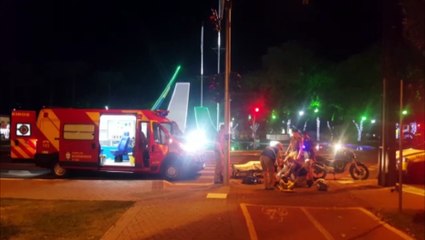 Motociclista sofre queda próximo à Praça do Migrante e é socorrido pelo Siate