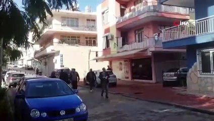 Dükkanı su ile doldurdular; bilardo salonunun tavanını delip, kuyumcudan 18 kilo altın çaldılar