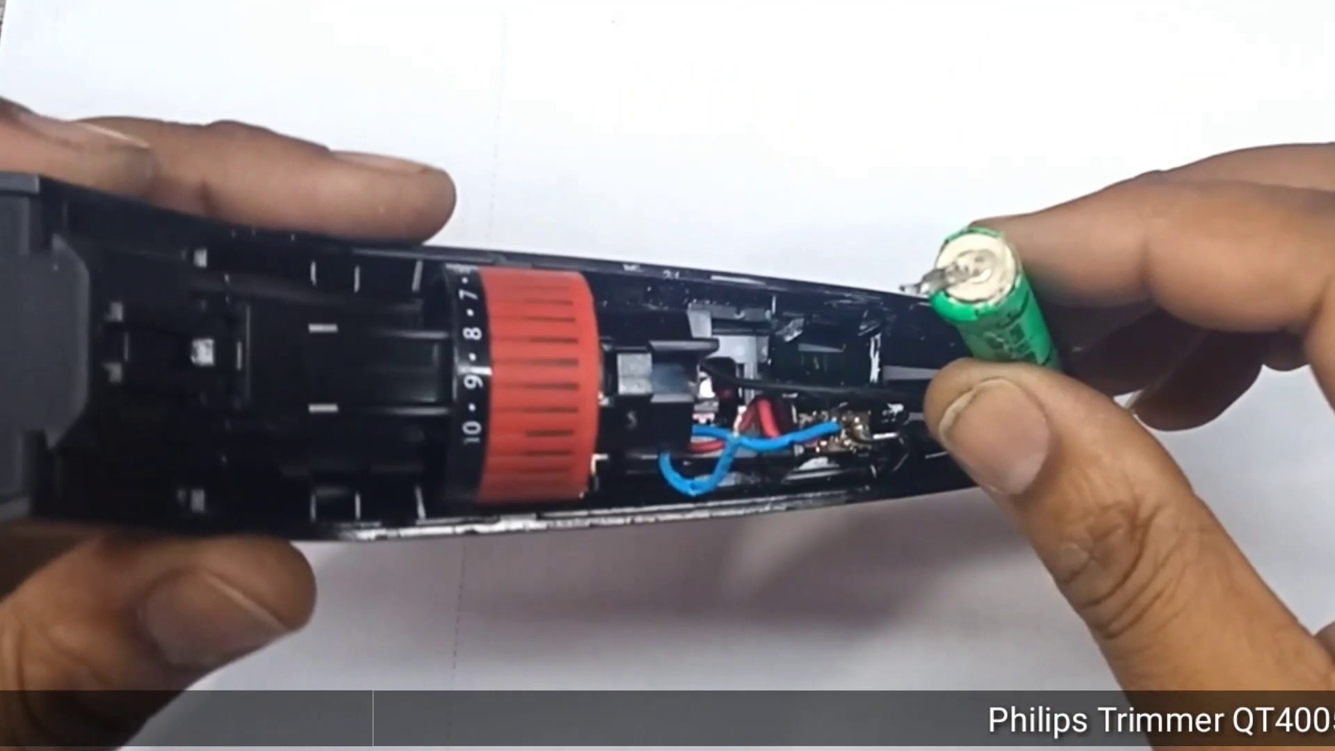philips trimmer qt4005 battery