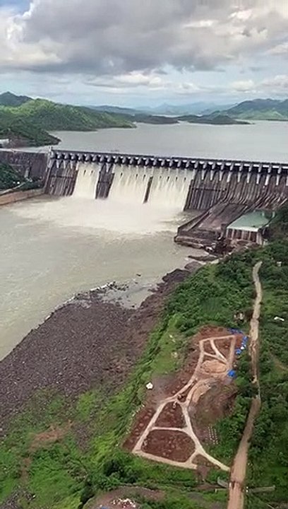 Sardar Sarovar dem