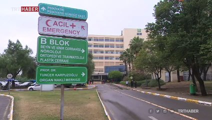 Çift kol nakili Yusuf Oğuz Şimşek doktoruyla tokalaştı