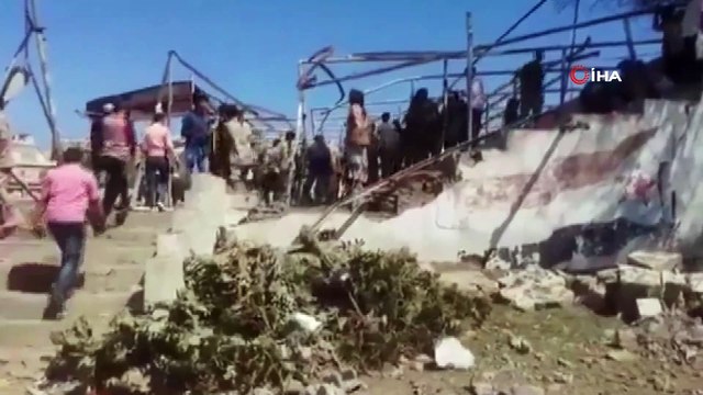 - Yemen'de askeri mezuniyet törenine saldırı: 10 ölü