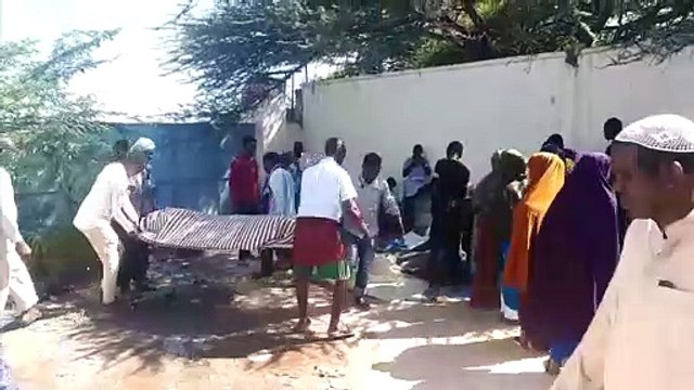 Attentat de Mogadiscio : le président somalien s'en prend aux shebabs
