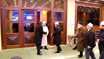 Diyanet İşleri Başkanı Erbaş, Sakarya'da "Sabah Namazı Buluşmaları"na katıldı