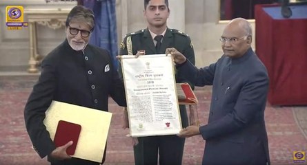Amitabh Bachchan received the prestigious Dadasaheb Phalke Award | FilmiBeat