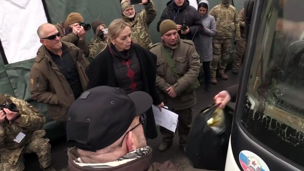 Kiew und prorussische Rebellen tauschen Gefangene aus