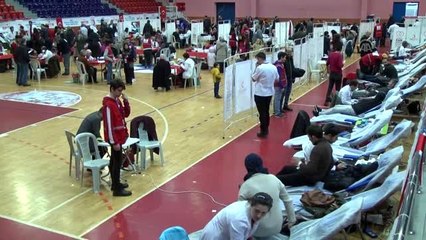 İki günde bin 600 ünite kan toplandı