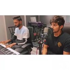 Darshan Raval - Aaj Kal Tum Mujhe Har Jagah Nazar Mein Aate ho