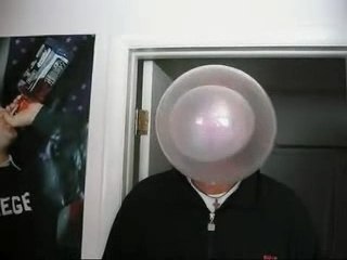 Triple bulle de chewing-gum