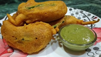 बनाएं चटपटी मिर्ची पकोड़े सिर्फ 5 मिनट में | JODHPURI MIRCHI VADA RECIPE | RAJASTHANI MIRCHI VADA