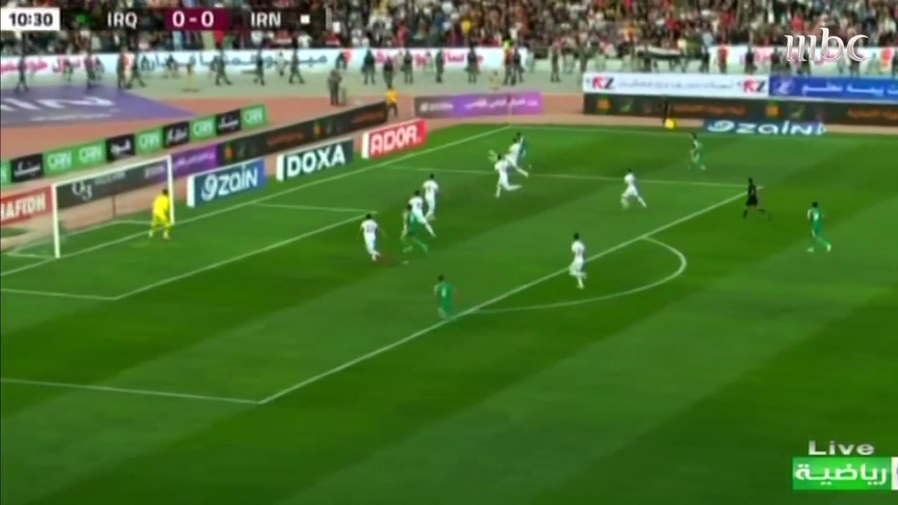 فوز الجزائري رياض محرز باستفتاء أفضل لاعب عربي لعام 2019 بعد منافسة شرسة مع العراقي مهند علي