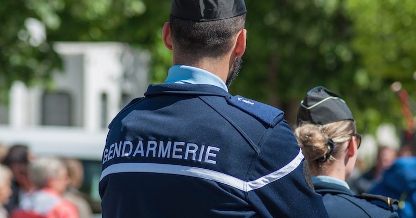 Ivre au nouvel an, il confie sa fille à un couple d'inconnus et alerte les gendarmes pour la retrouver